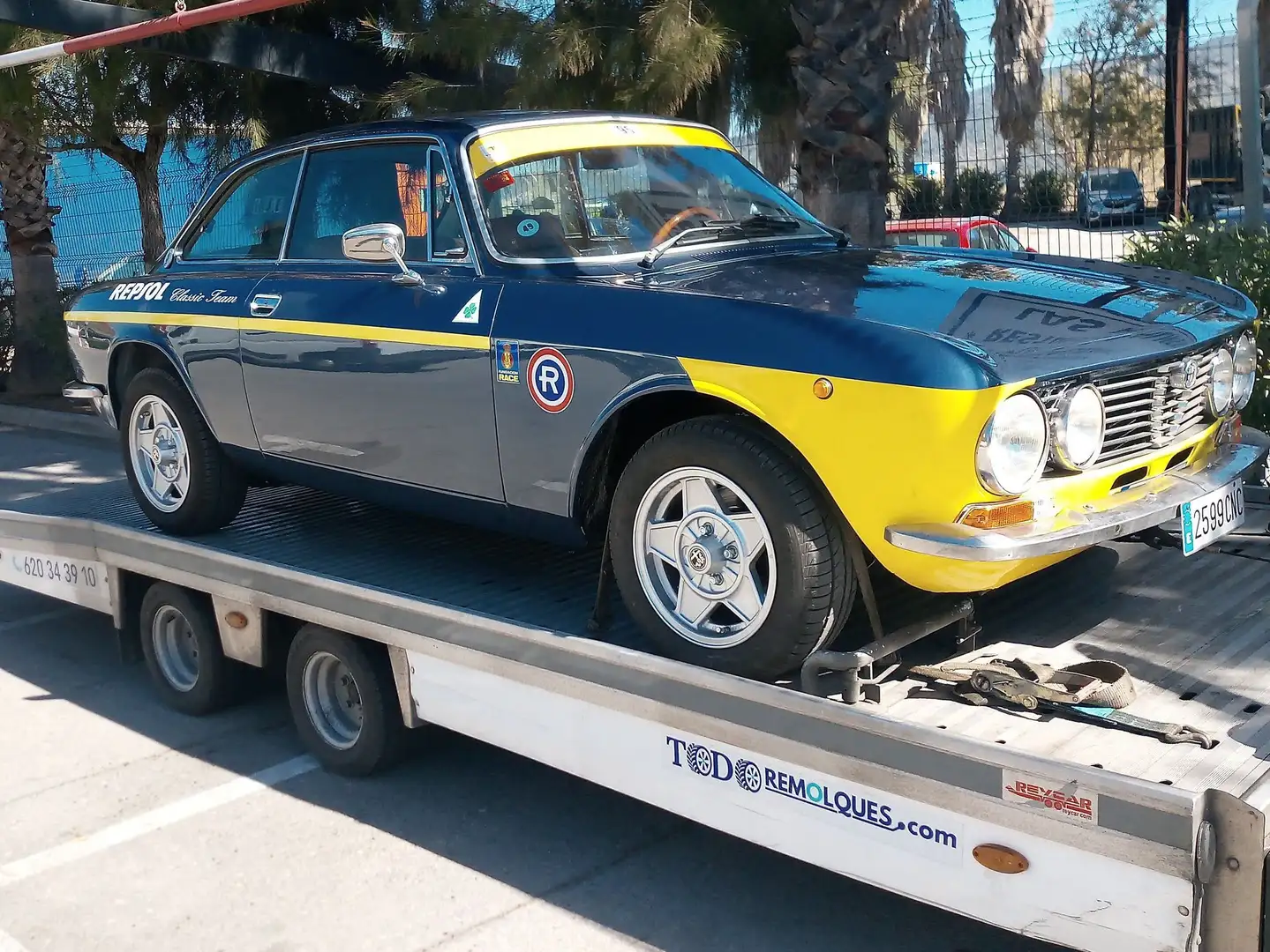 Alfa Romeo GTV 2.0 Bertone Azul - 2