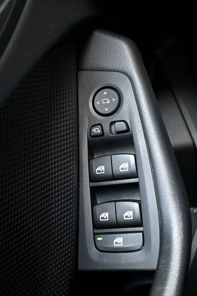 BMW 116 i / Cam, LED, Cruise, Carplay, DAB, 19inch, BTW, миниатюра 26