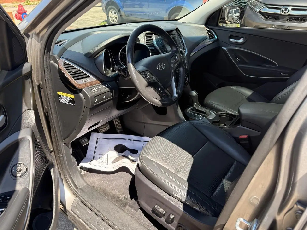 Hyundai SANTA FE снимка Hyundai SANTA FE
