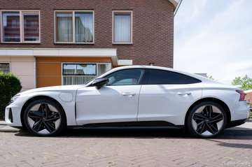 e-tron GT edition ZERO Comp