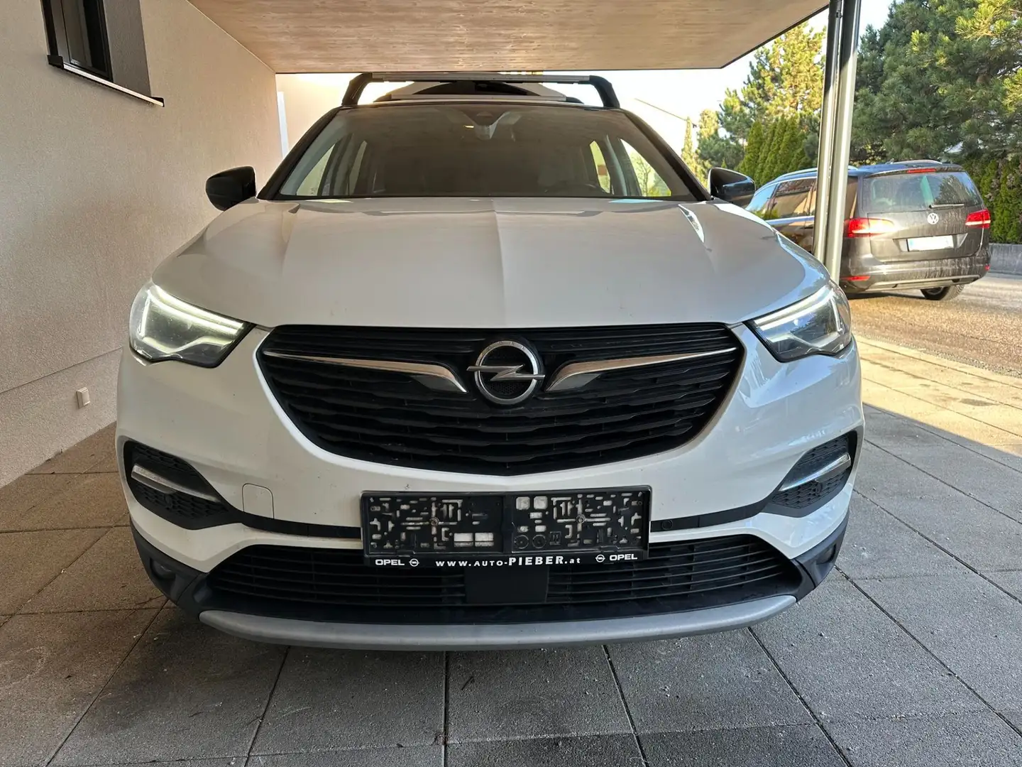 Opel Grandland X 1,5 Diesel Ultimate Aut. LED-AHK-Carplay Weiß - 2