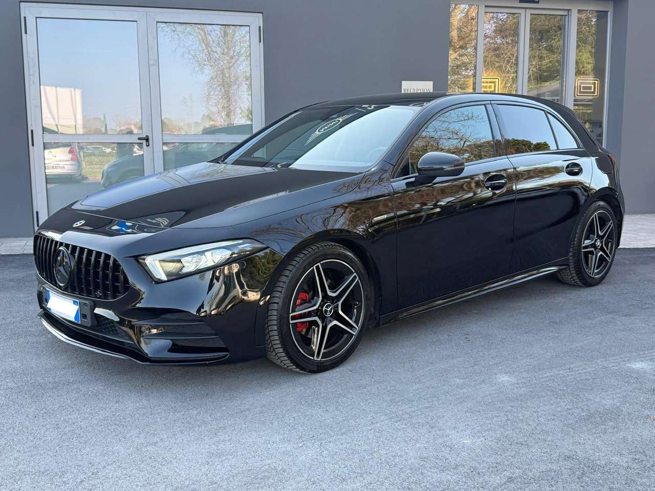 Mercedes-Benz A 180 Premium Edition