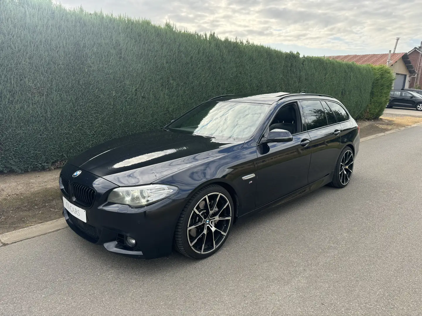 BMW 535 d | M-Pack | Lichte Vracht | Euro6b | 313pk | Pano Zwart - 1