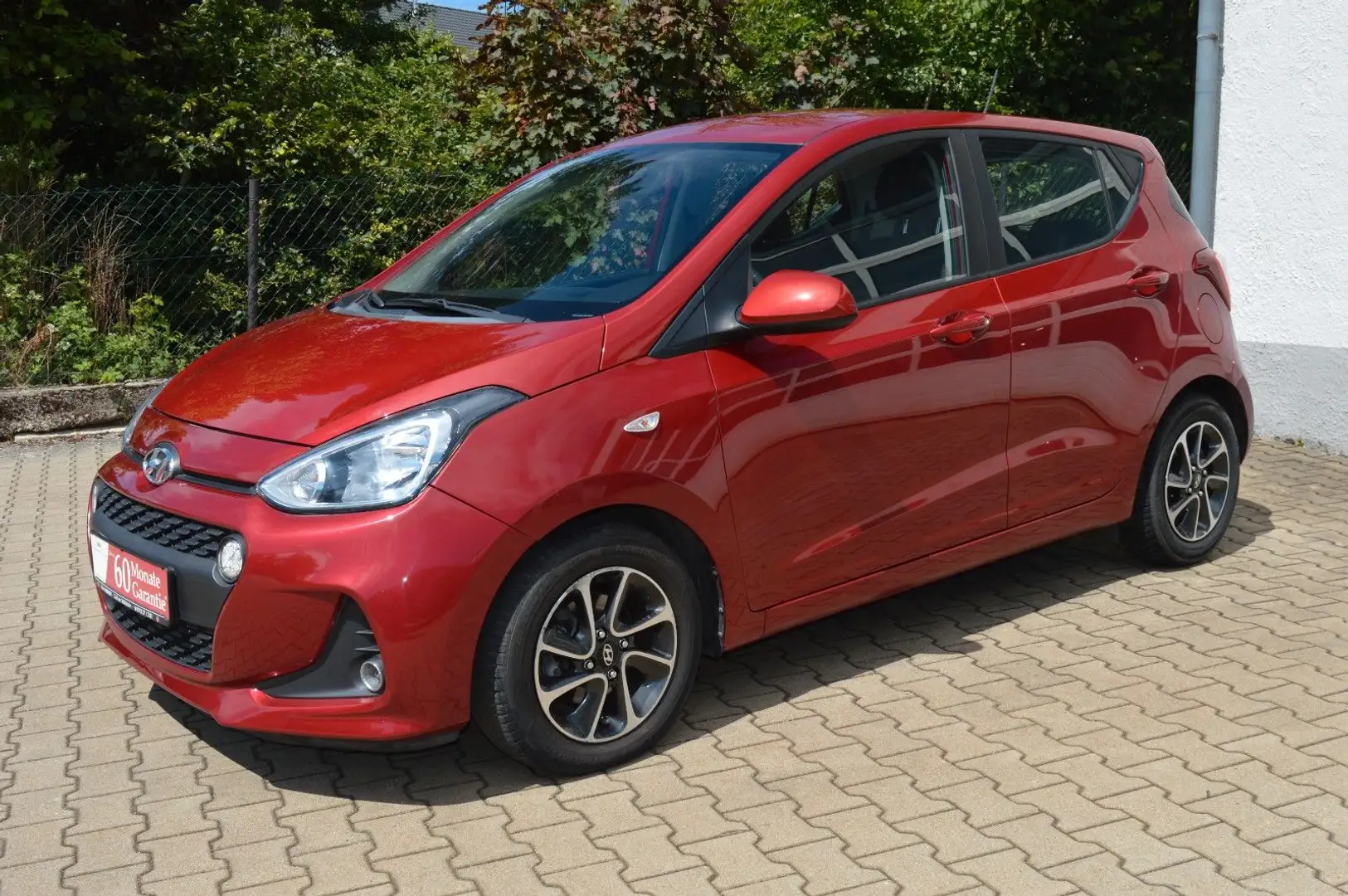 Hyundai i10 YES! Rot - 2
