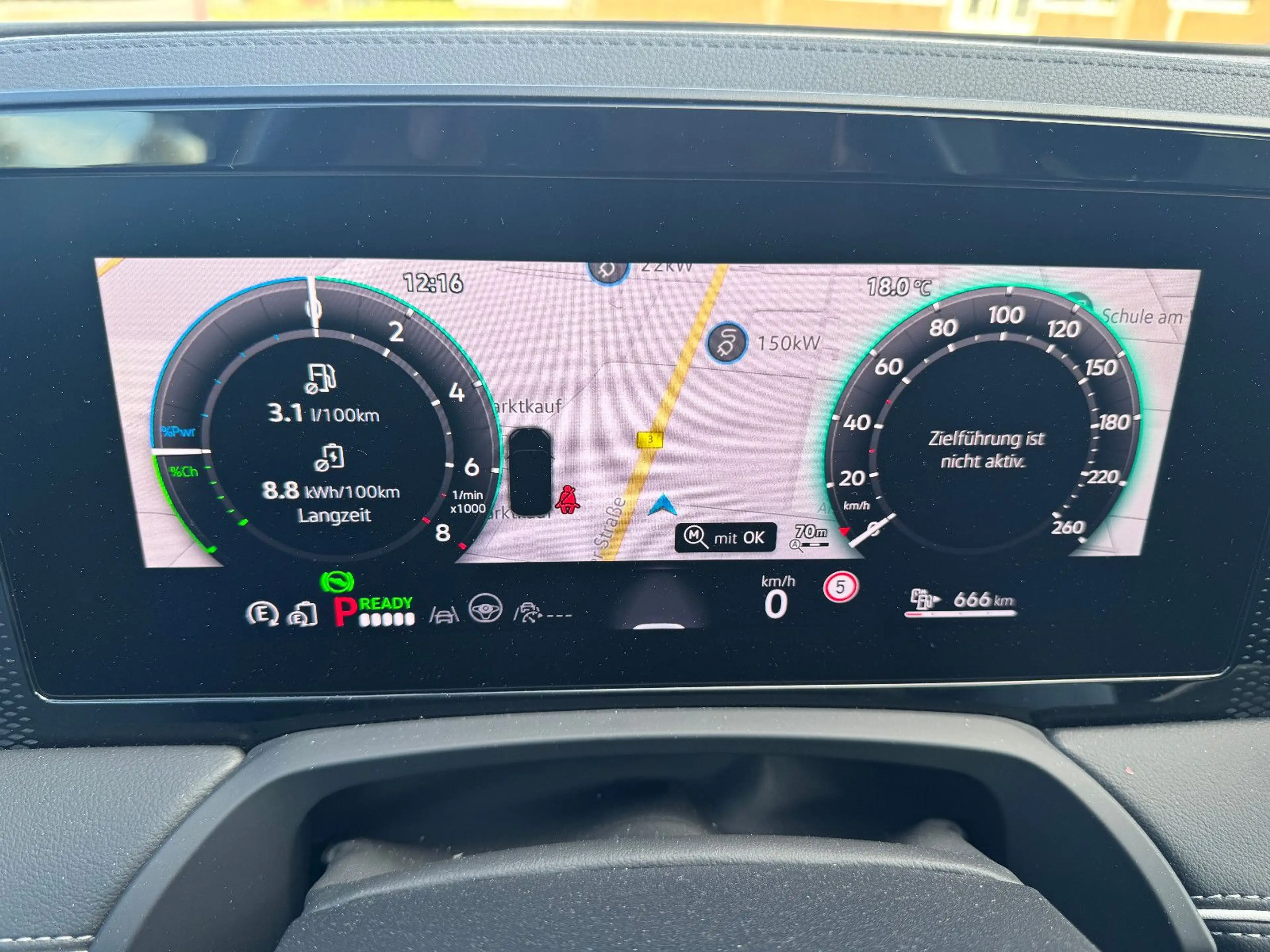 Volkswagen Passat Variant 1.5  eHybrid 110 kW Business,AHK — photo 8