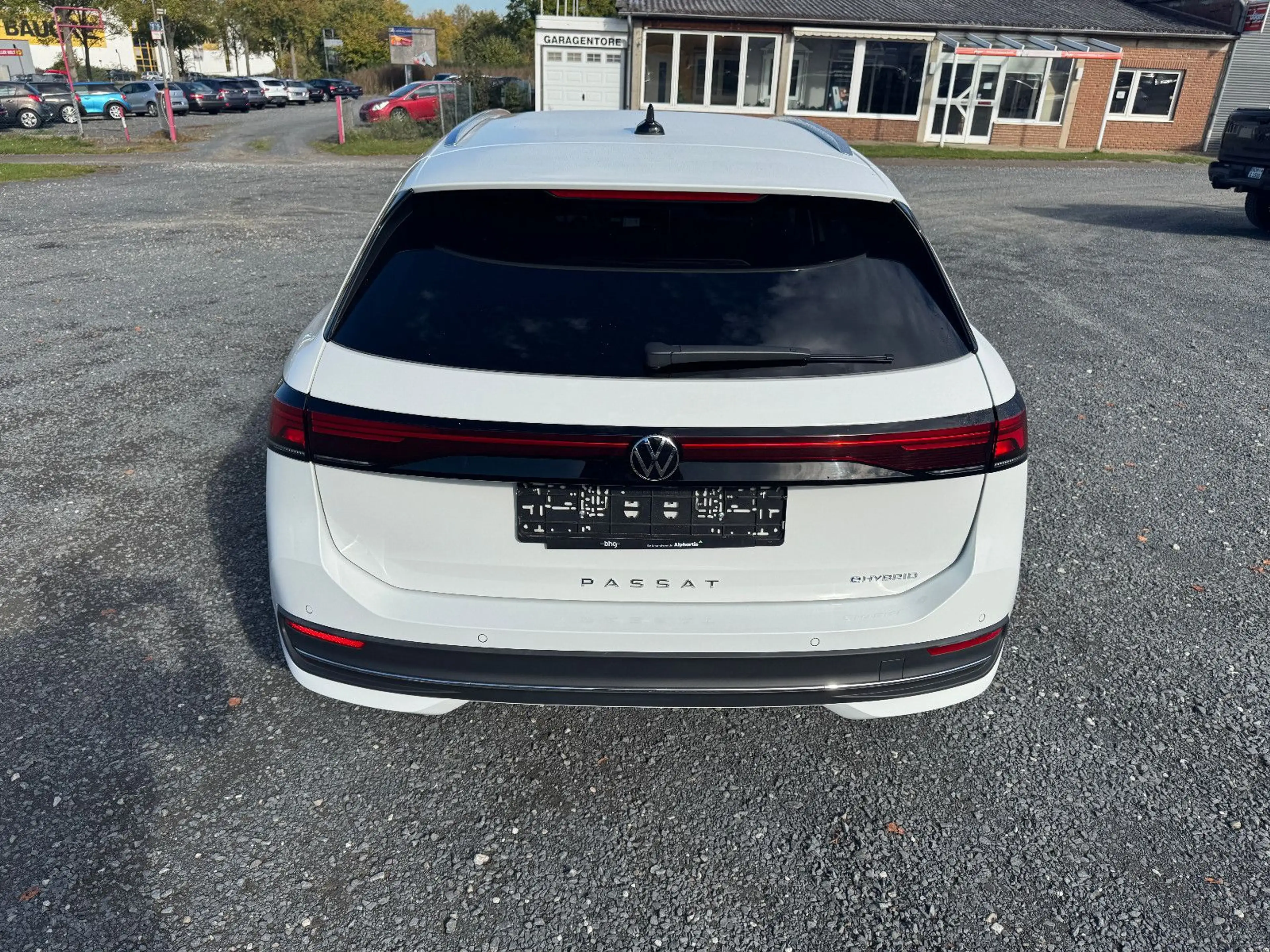 Volkswagen Passat Variant 1.5  eHybrid 110 kW Business,AHK — photo 11