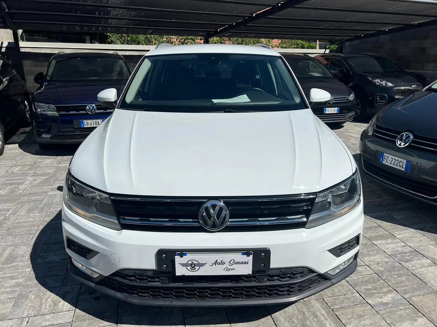 Volkswagen Tiguan Tiguan II 2016 1.6 tdi 115cv Bianco - 2