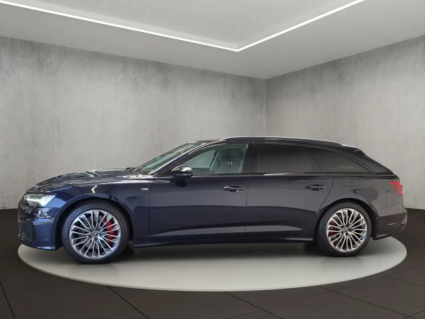 Audi A6 sport 55 TFSI e quattro 270(367) kW(PS) Modrá - 2