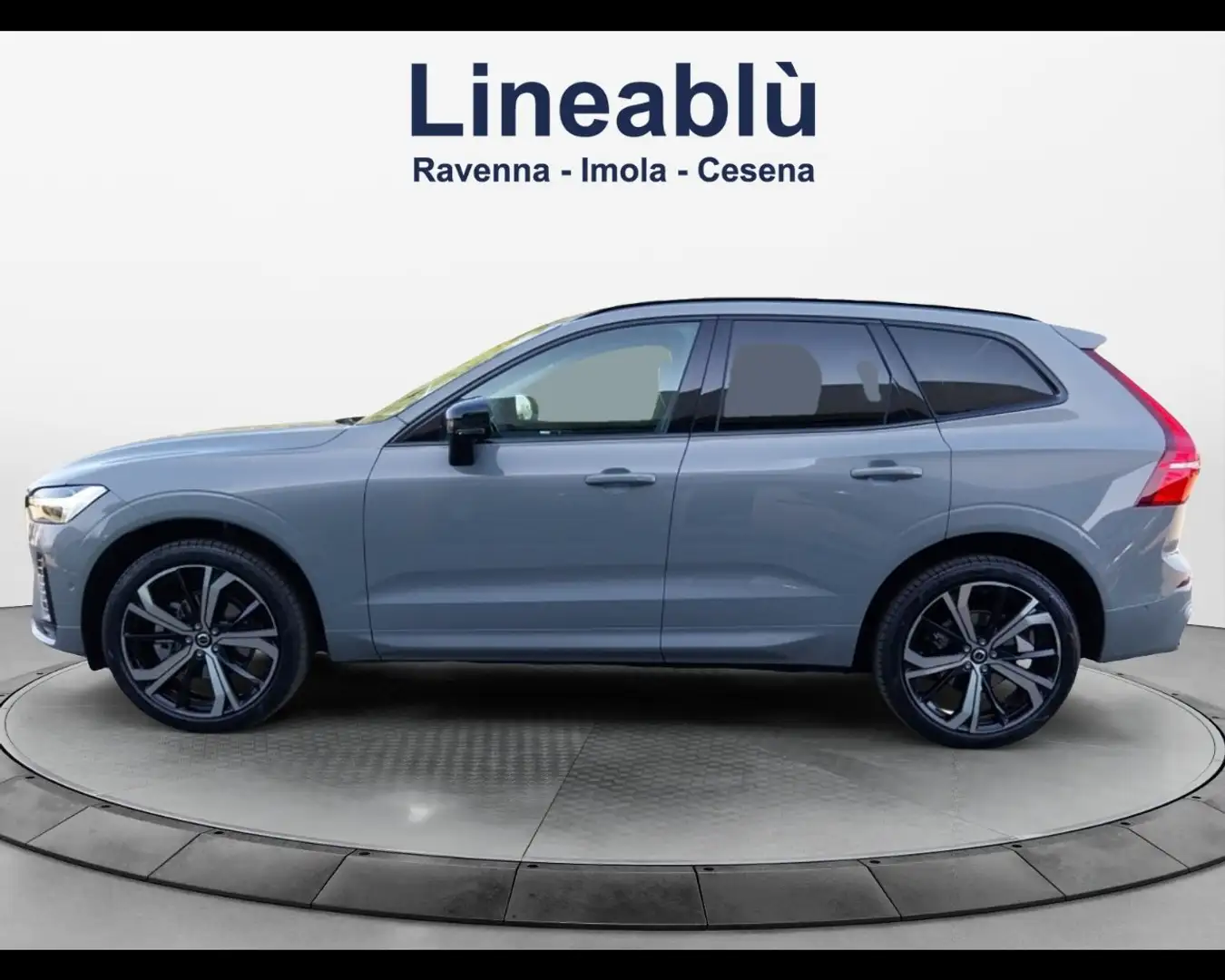 Volvo XC60 N. Ultra Dark B5 AWD AUT Grigio - 2