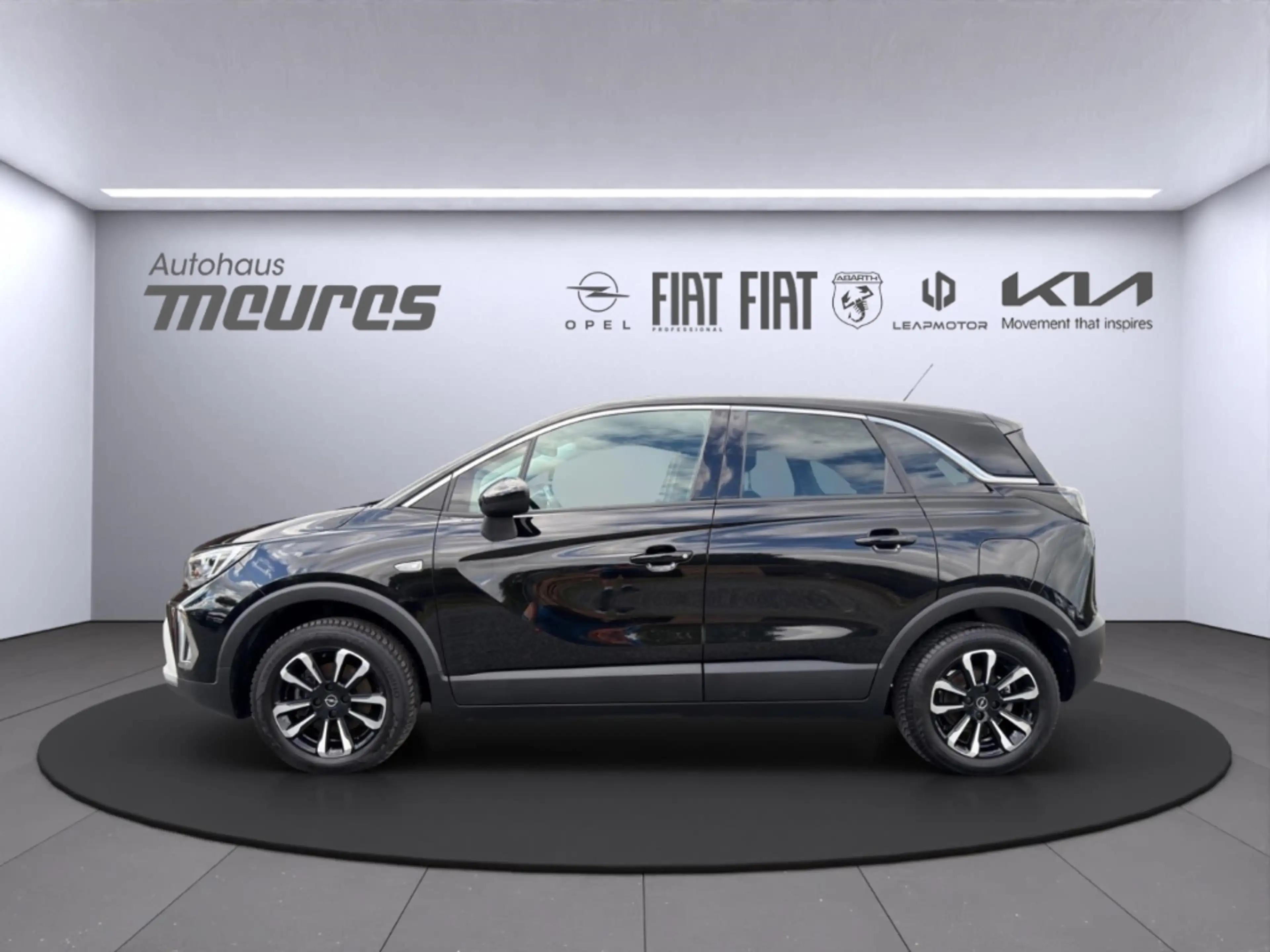 Opel Crossland Elegance Paket Navi Allwetterreifen LED NSW Klimaa — photo 2