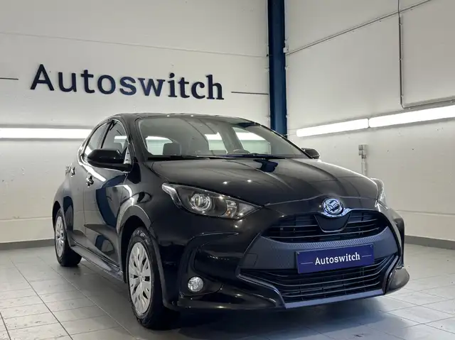 Toyota Yaris 1.5 Hybrid Automaat - VerwZetels+stuur/ActCruise/