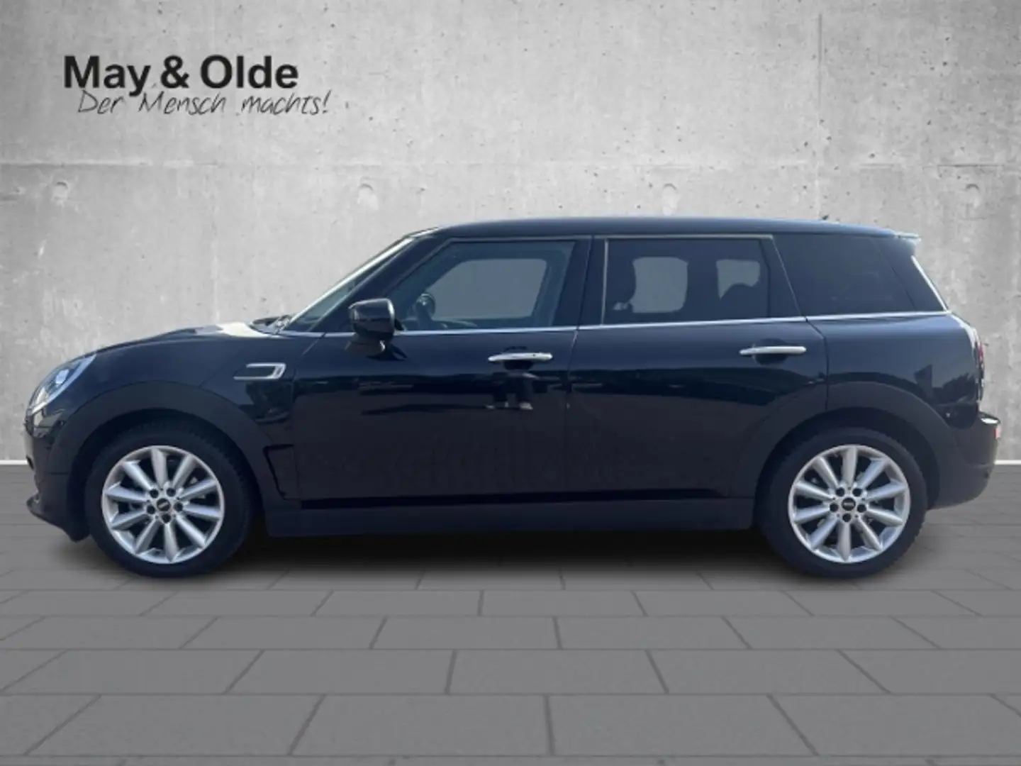 MINI One Clubman 1.5 Aut LED Navi Pano PDC Sitzhzg Černá - 2
