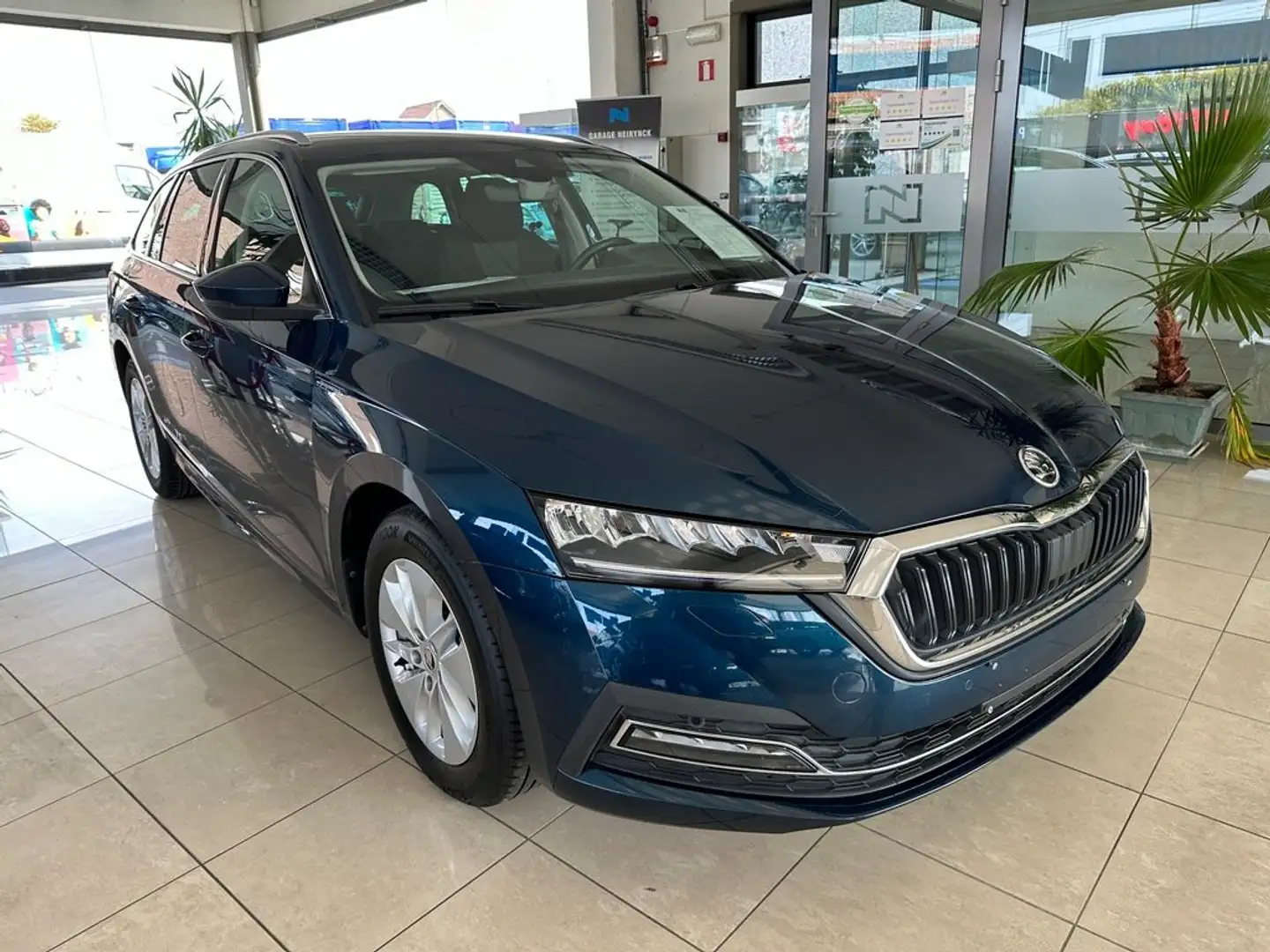 Skoda Octavia Combi 1.5 TSI DSG Selection|Sfeer|Camera|Trekhaak Blau - 1