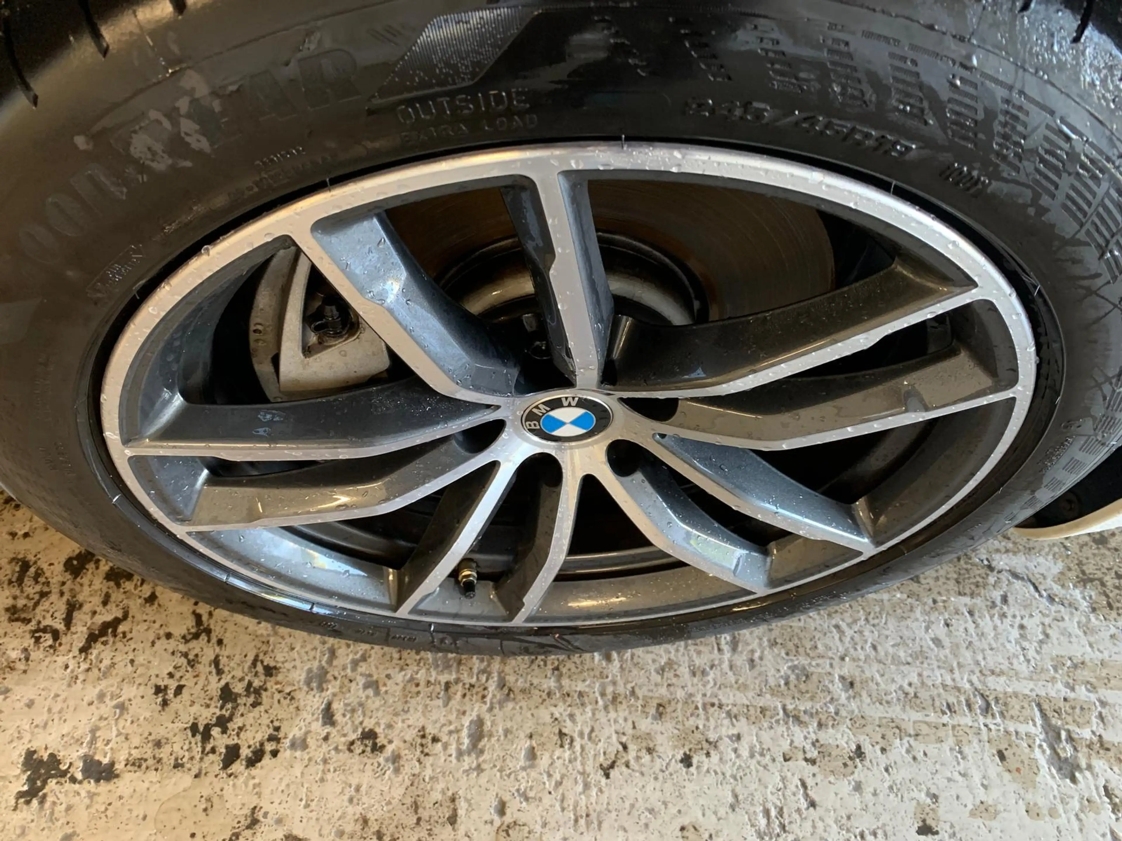 BMW 530 d xDrive M Sport|Laser|DrivAssi|HUD|Kam|AHK — photo 3