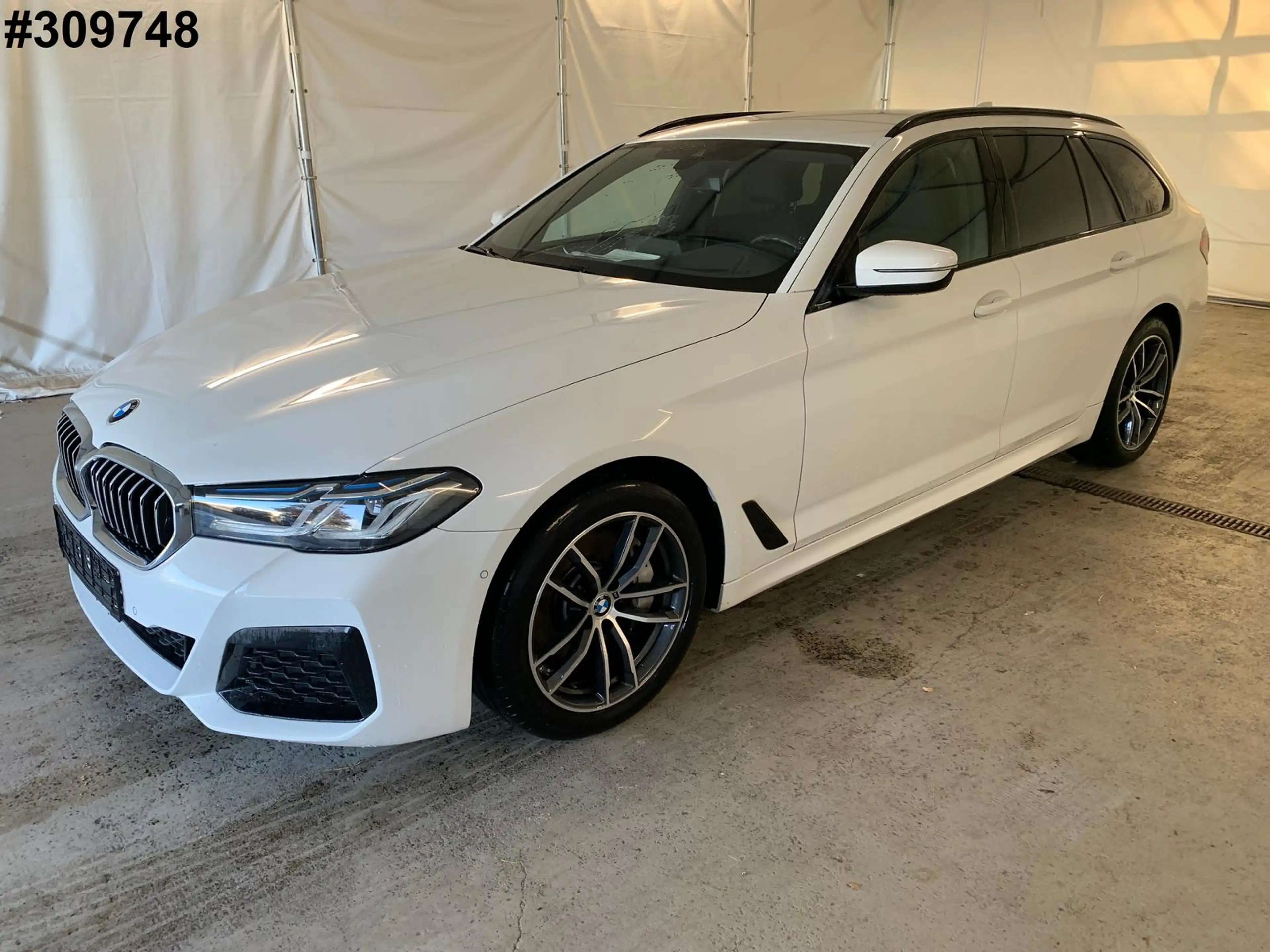 BMW 530 d xDrive M Sport|Laser|DrivAssi|HUD|Kam|AHK