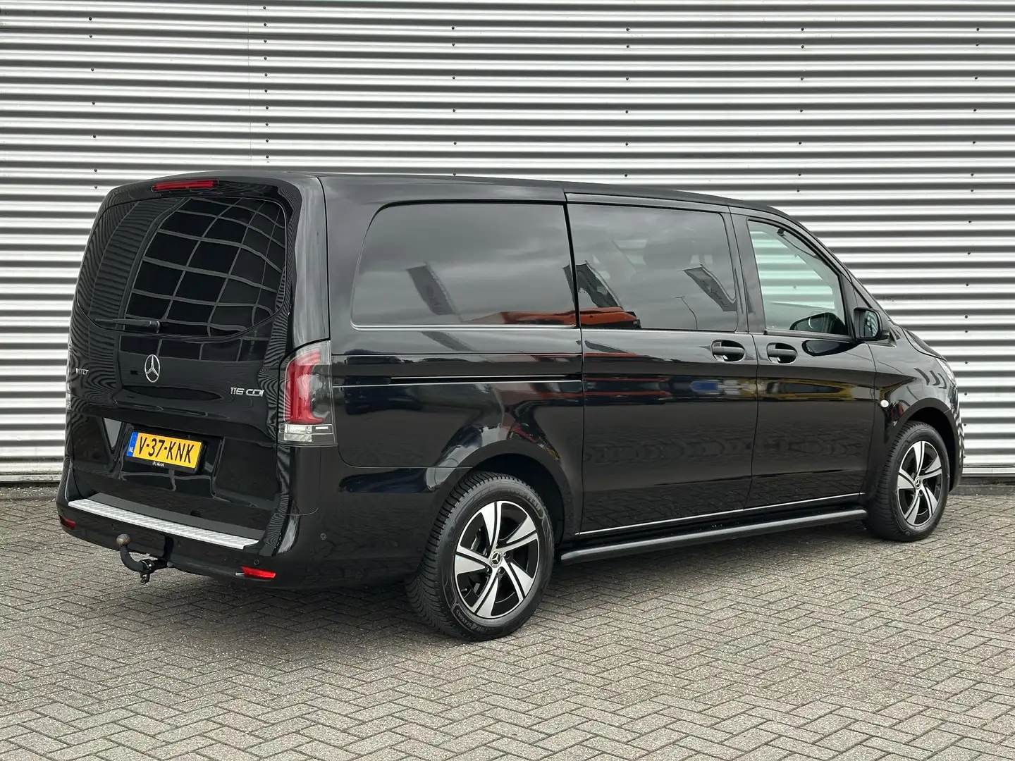 Mercedes-Benz Vito 116 CDI Dubbele Cabine Select L2 Facelift model me Noir - 2