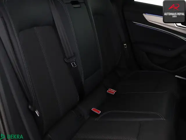 Audi A6 view 13