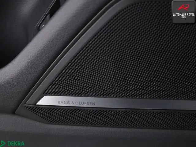 Audi A6 view 22