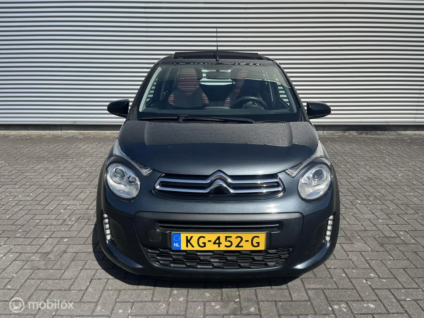 Citroen C1 1.0 e-VTi Airscape Feel Grijs - 2