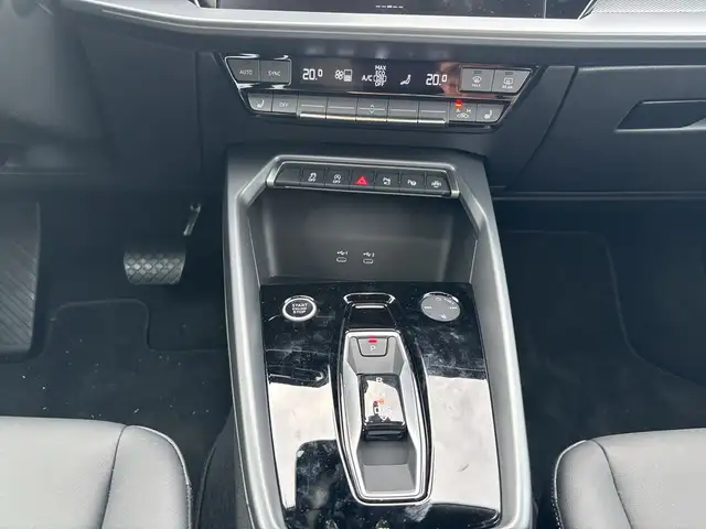 Audi A3 view 9
