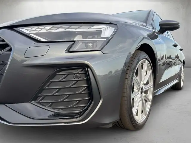 Audi A3 view 4
