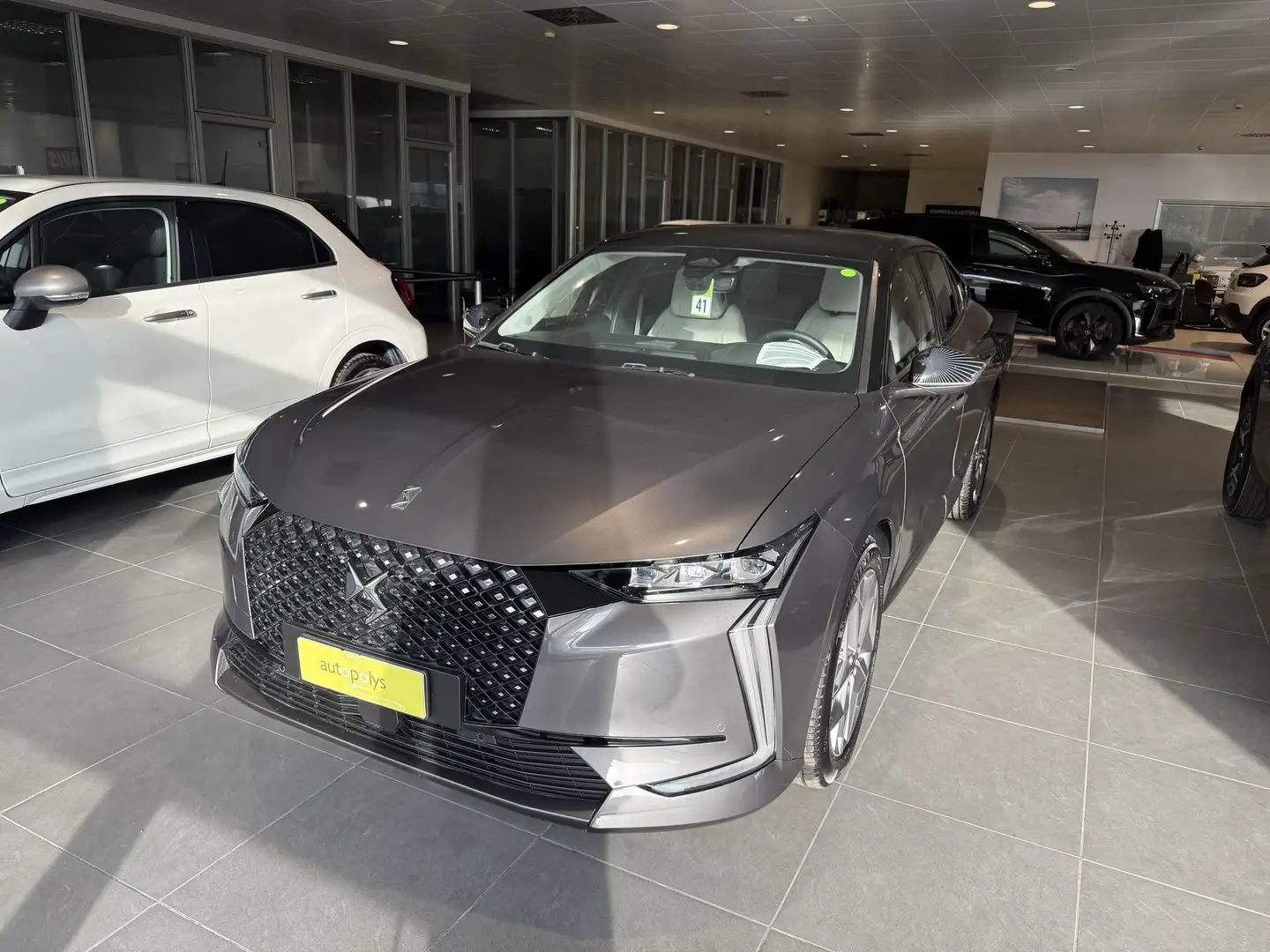 DS Automobiles DS 4 DS 4 BlueHDi 130 aut. Performance Line Gris - 1