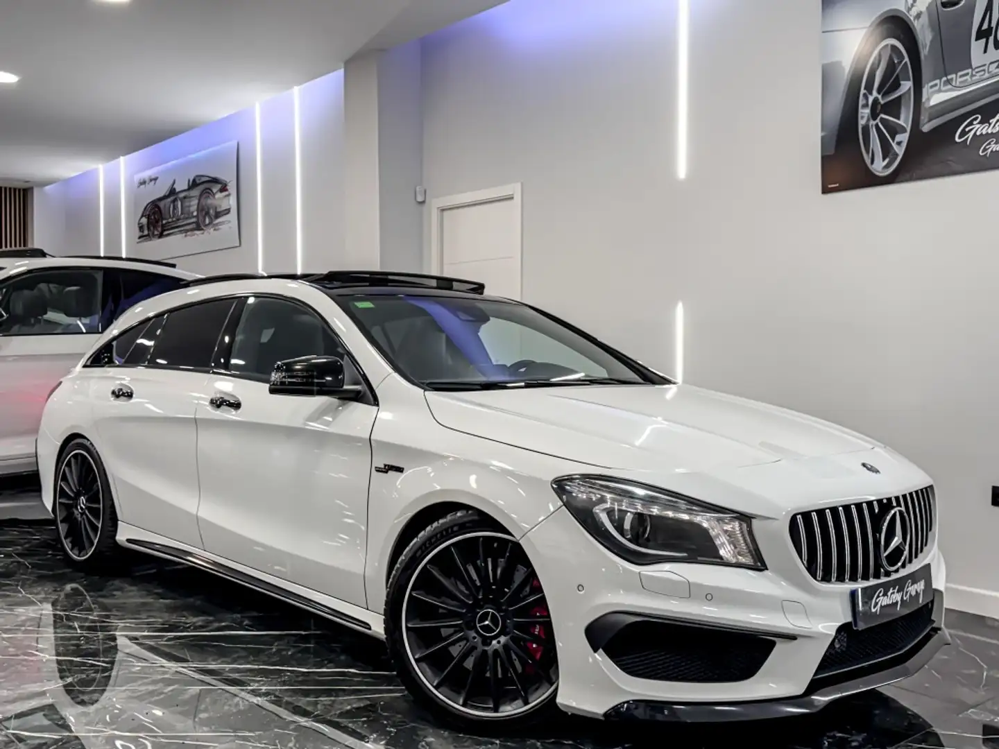Mercedes-Benz CLA 45 AMG Shooting Brake 4M 7G-DCT Alb - 2