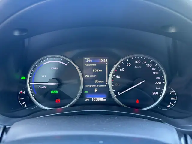 Lexus NX view 7