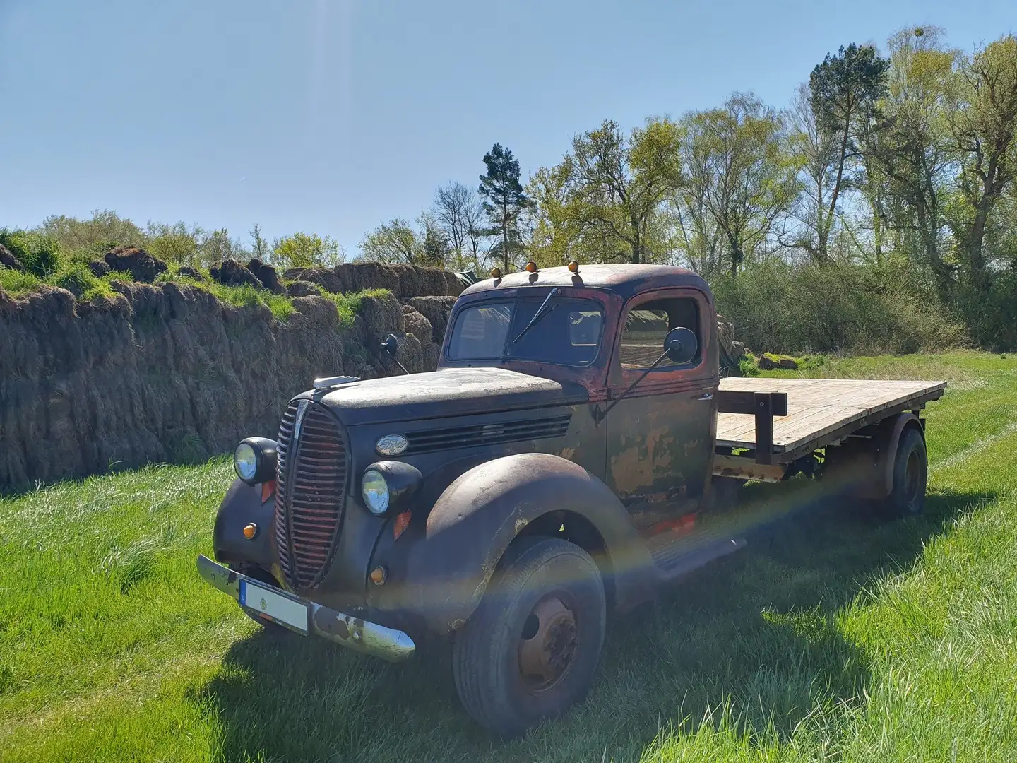 Ford F 350 Vorkrieg Truck V8 Diesel Swap - 2