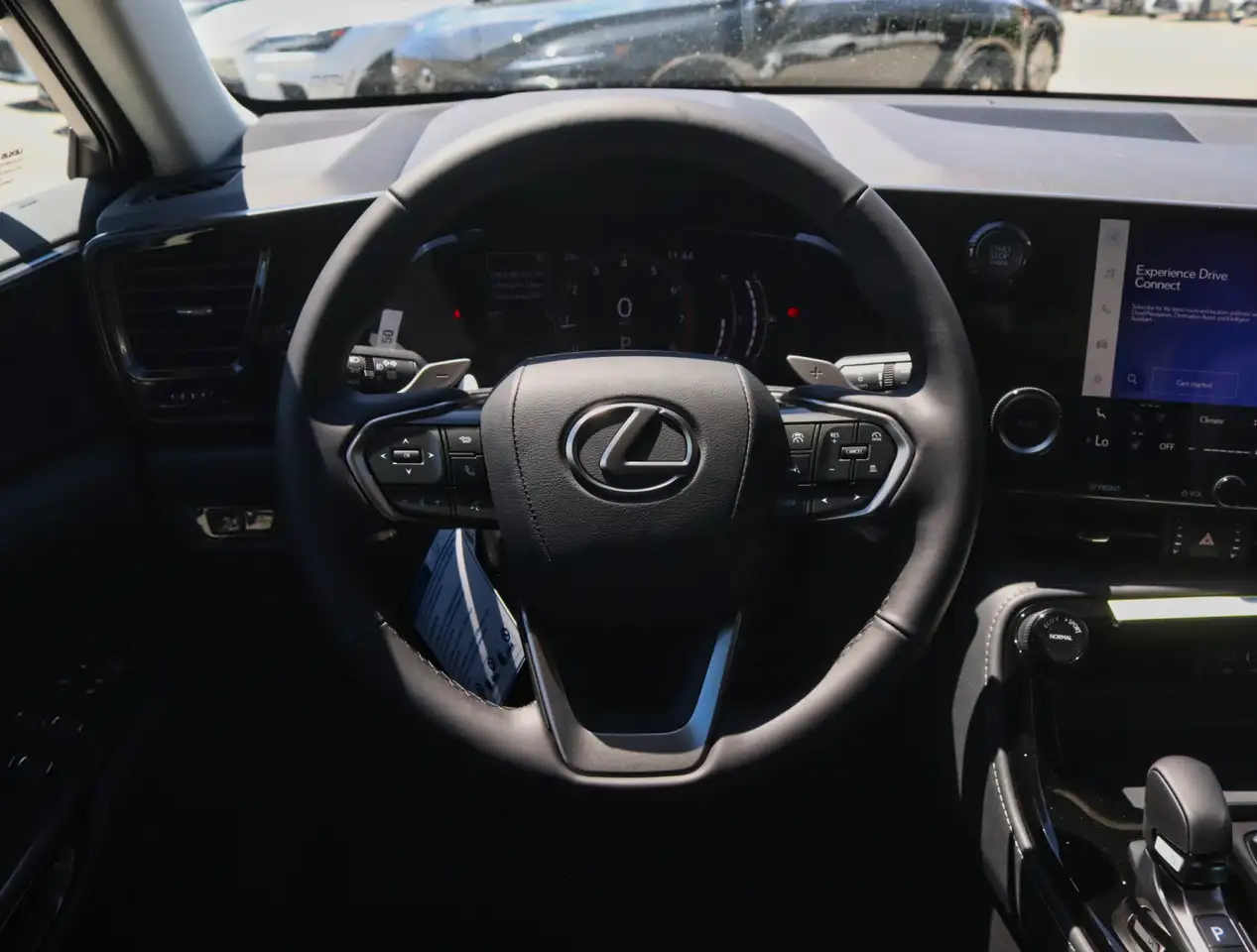 Lexus NX fotografie Lexus NX