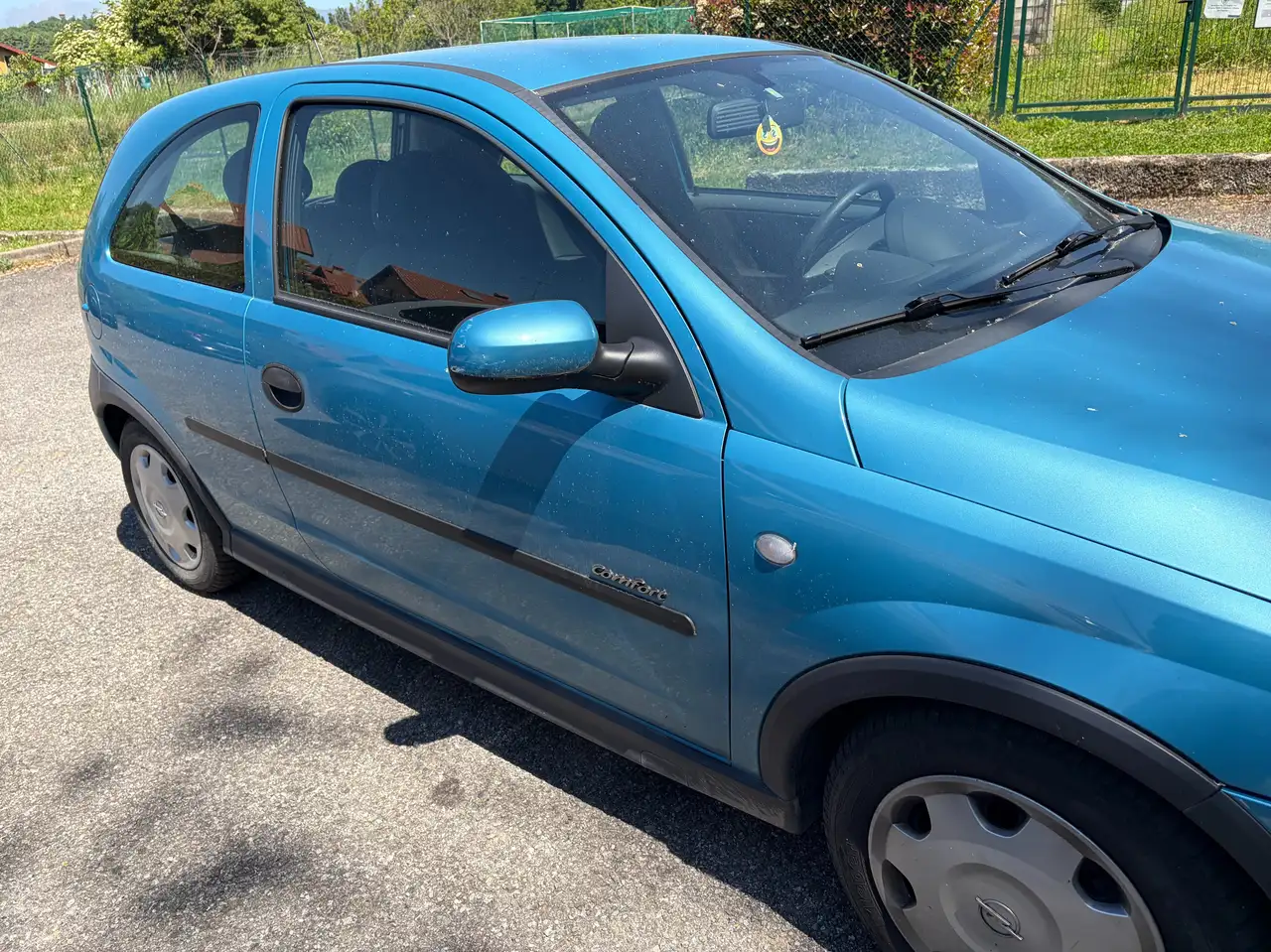 Opel Corsa III 2000 3p 1.2 Comfort, foto 2