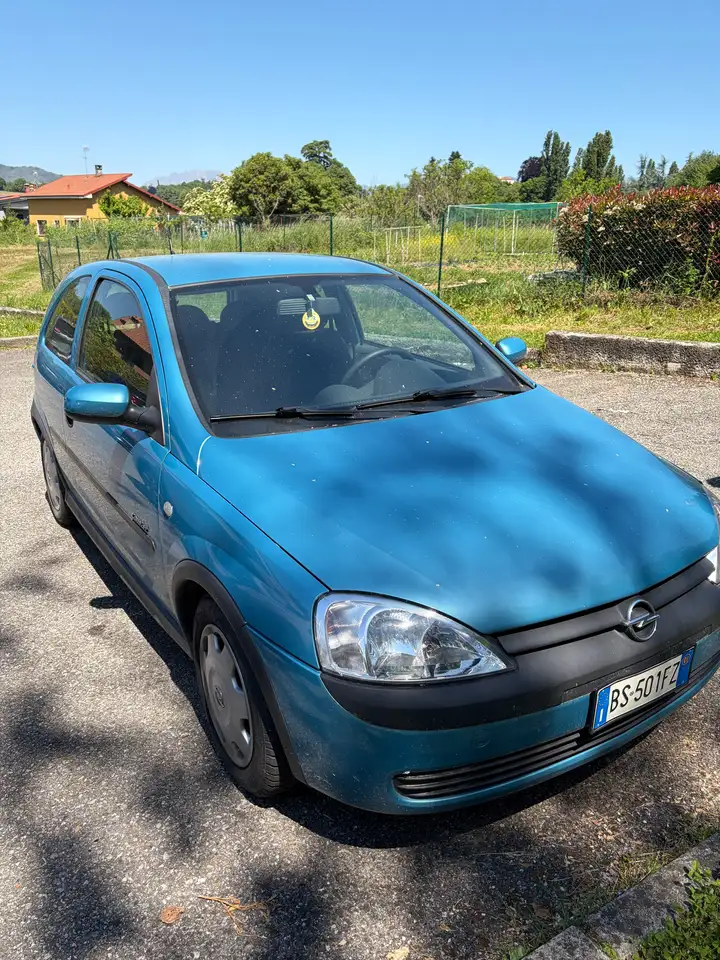 Opel Corsa III 2000 3p 1.2 Comfort, foto 1