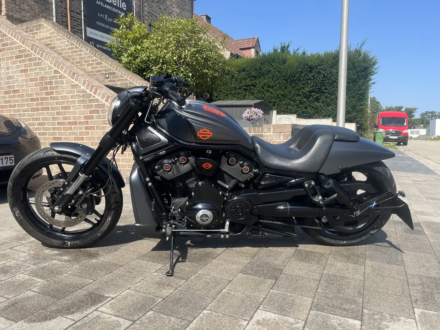 Harley-Davidson VRSC Night Rod Airride*Led*Kleppenuitlaat*260 band* Šedá - 1