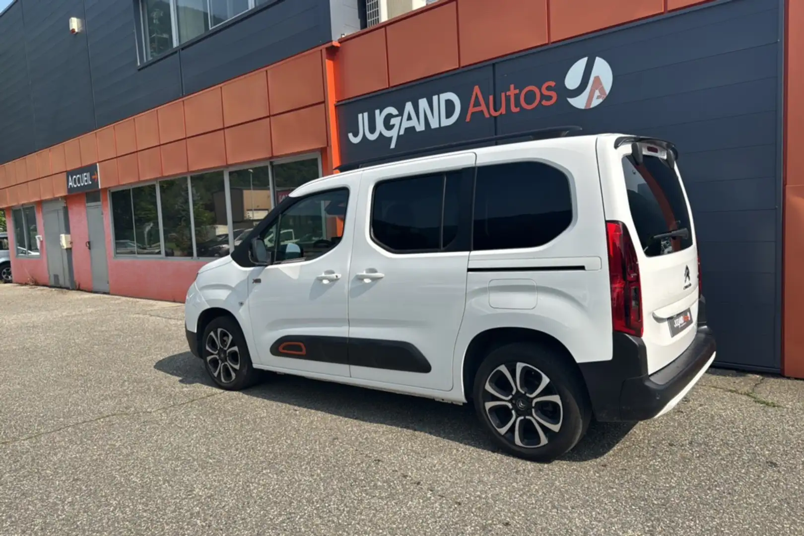 Citroen Berlingo 1.2 130 EAT8 XTR Blanc - 2