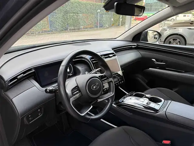 Hyundai Tucson view 9