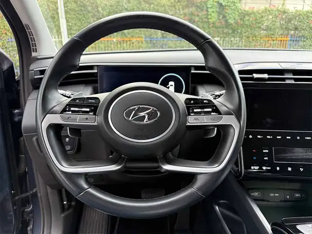 Hyundai Tucson view 11