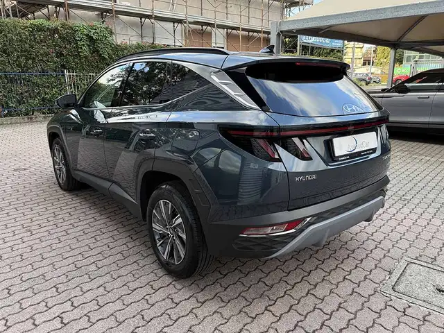 Hyundai Tucson view 7