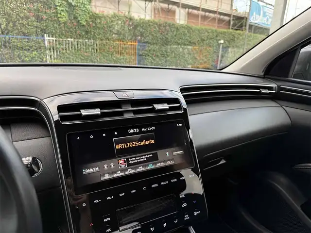 Hyundai Tucson view 17