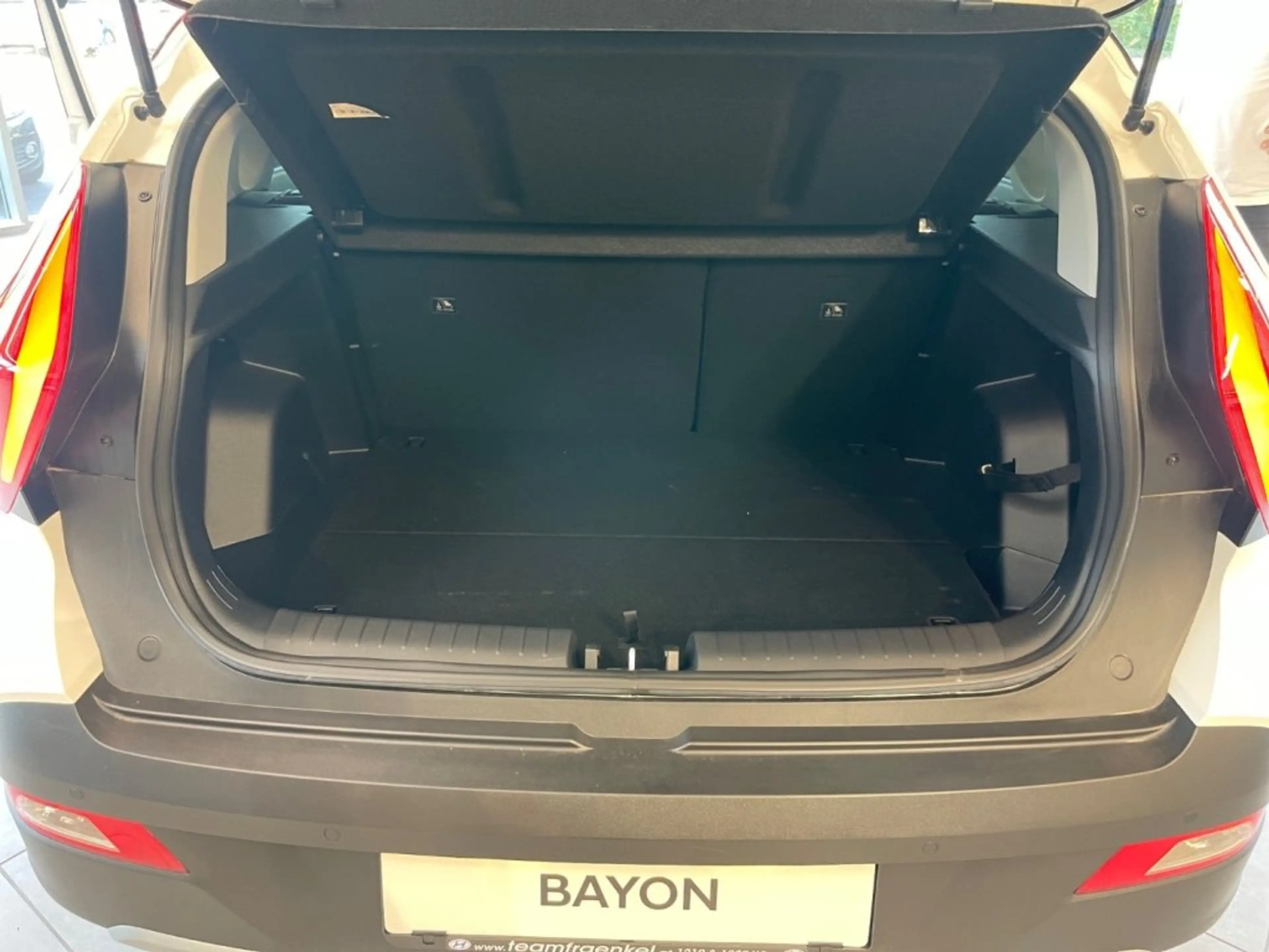 Hyundai BAYON Trendline 1,0 T-GDi y1bt1-O2 — photo 12