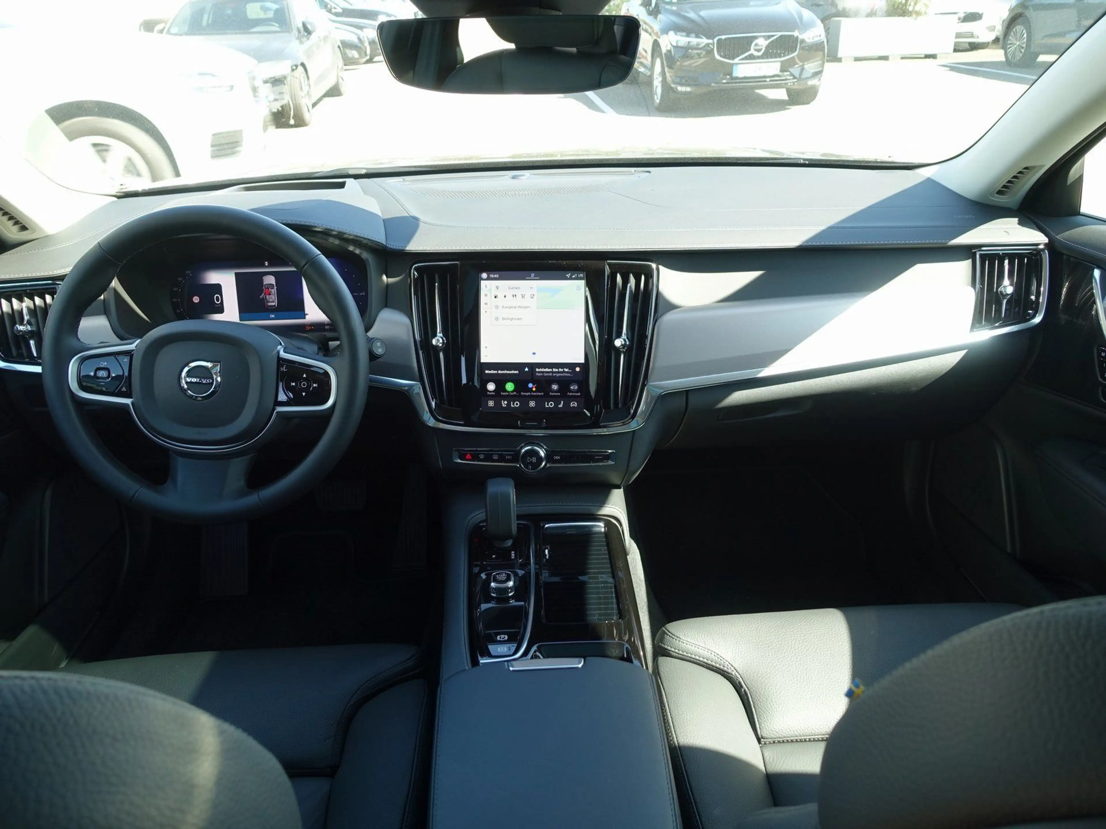 Volvo V90 Plus Dark T8 AWD Plug-in/HeadUp/360°Cam — photo 15