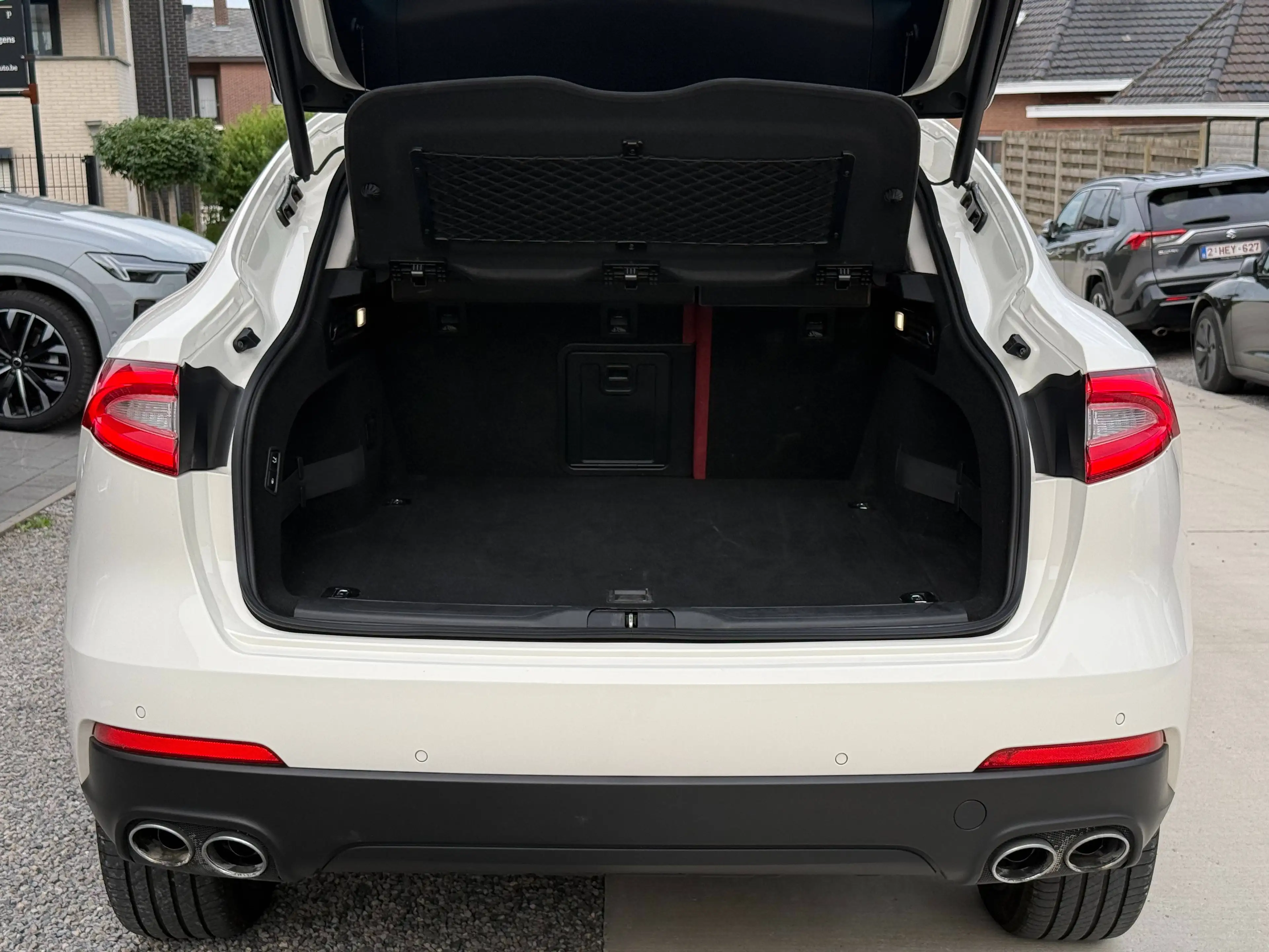 Maserati Levante 3.0 V6 Turbo *Pano*Cruise*Leder*Carplay*CAM — photo 12