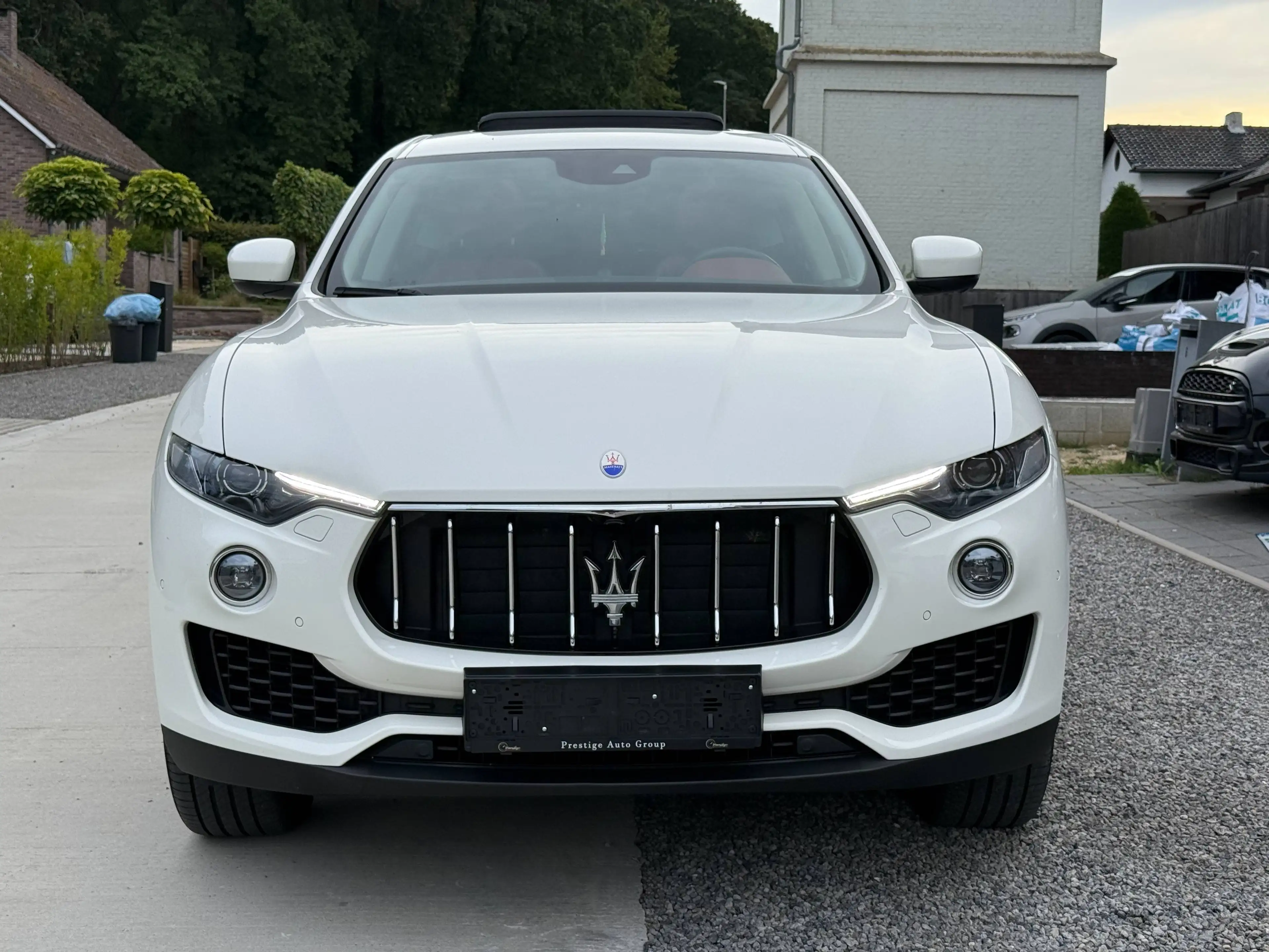 Maserati Levante 3.0 V6 Turbo *Pano*Cruise*Leder*Carplay*CAM — photo 2