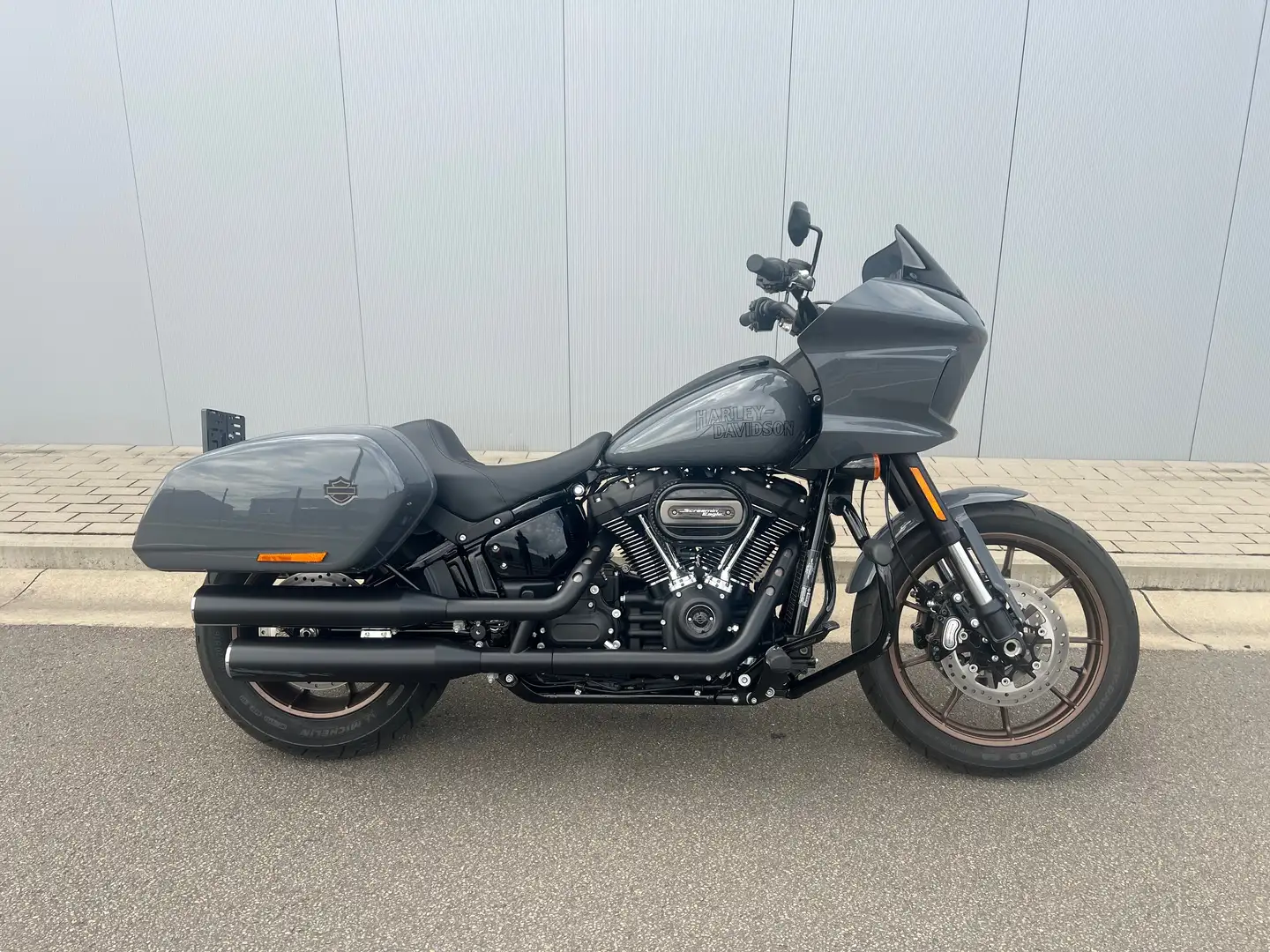 Harley-Davidson Lowrider ST - FXLRST  117 -  689 km !!!! Сірий - 1