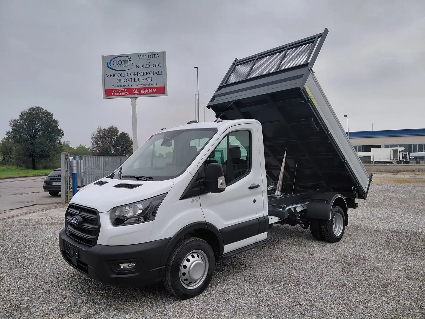 Ford Transit NUOVO TRANSIT- 130CV EURO6.2 CON RIBALTABILE Bianco - 1