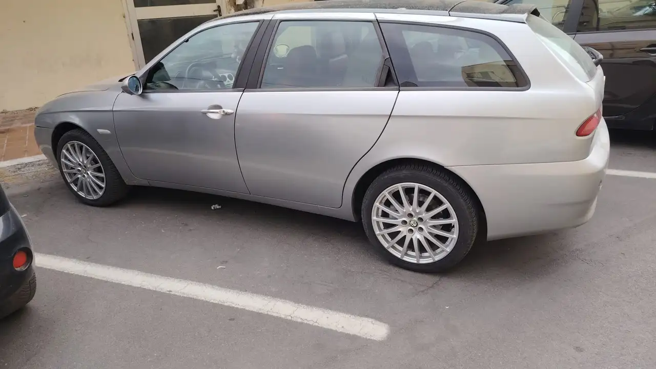 Alfa Romeo 156