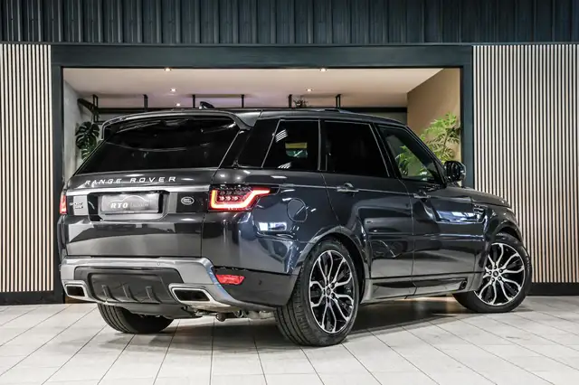 Land Rover Range Rover Sport view 5