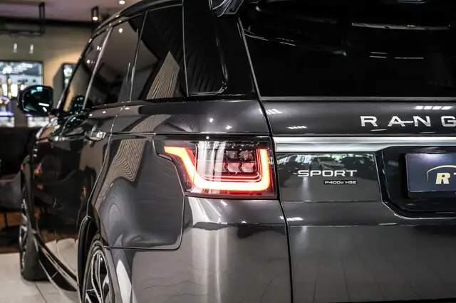 Land Rover Range Rover Sport view 13