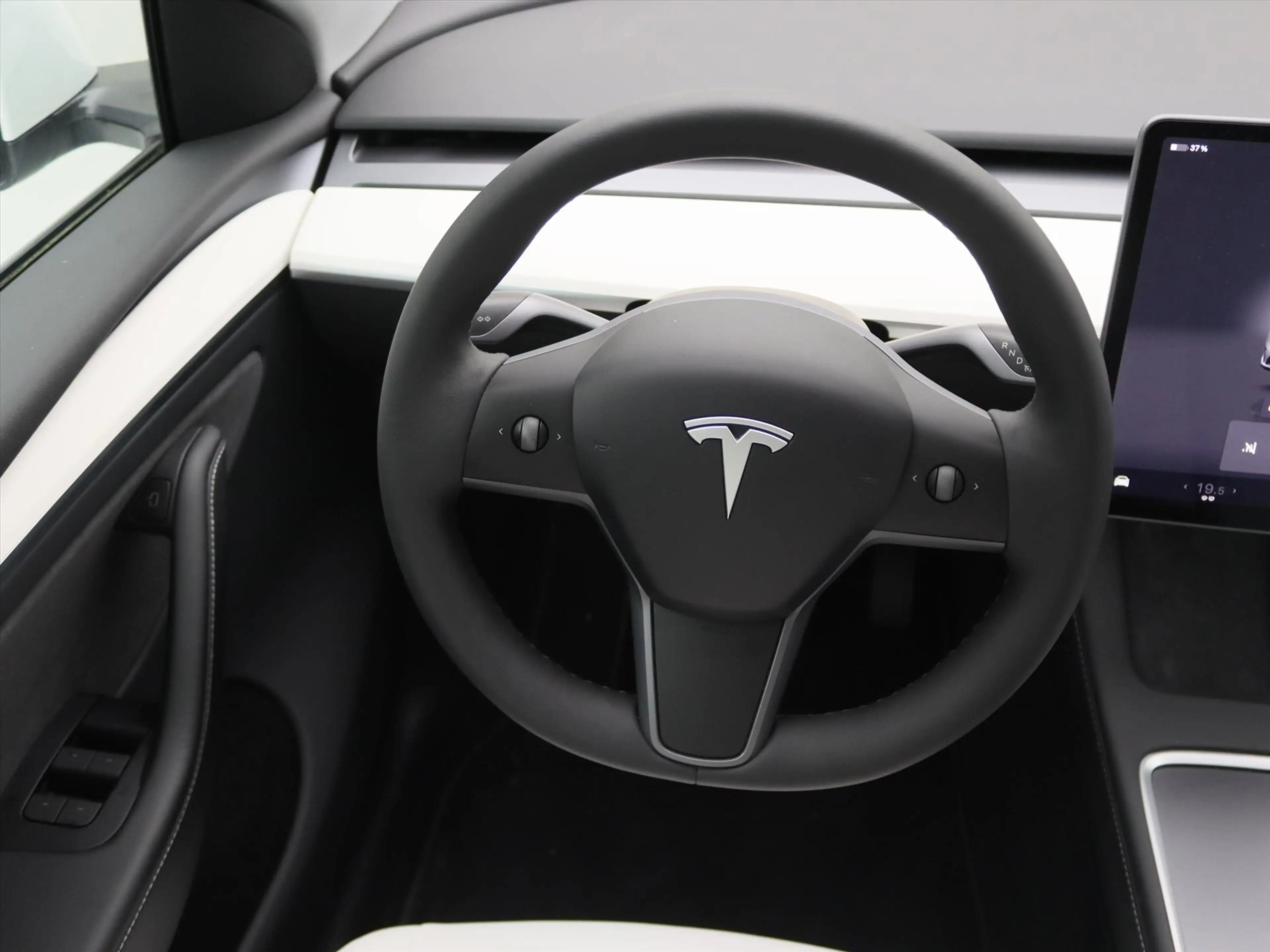 Tesla Model Y Long Range AWD 75kWh 351pk 94.5% SoH [ WIT LEDER+A — photo 21