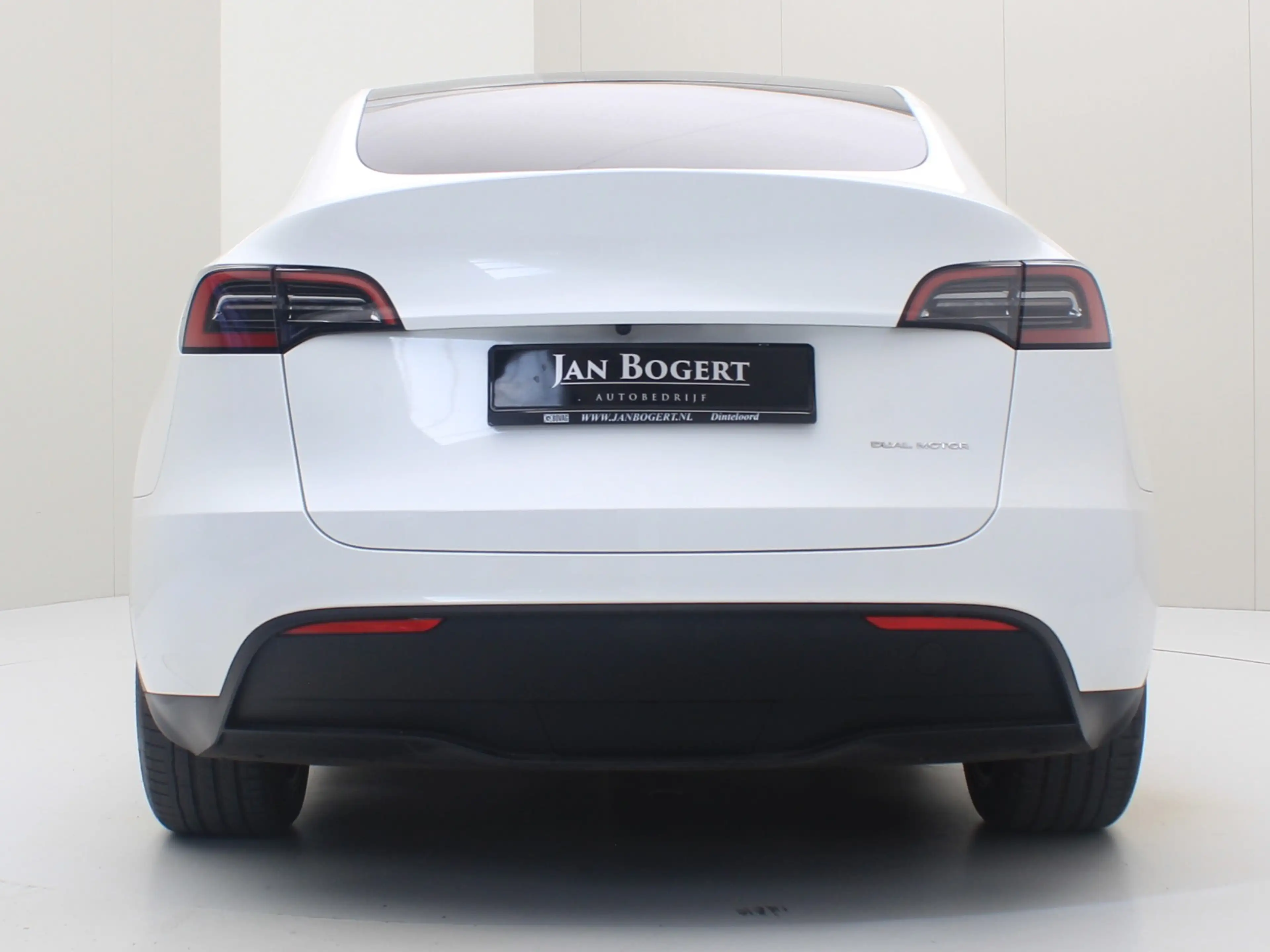 Tesla Model Y Long Range AWD 75kWh 351pk 94.5% SoH [ WIT LEDER+A — photo 6