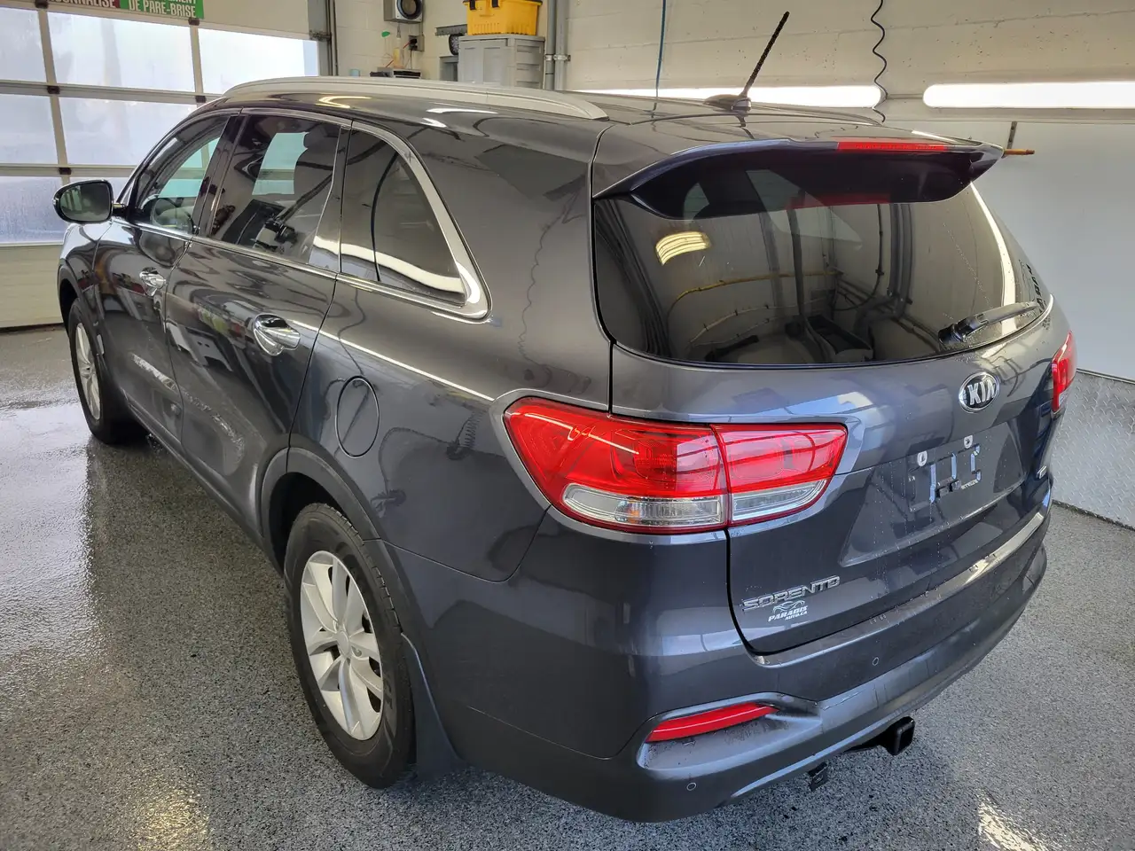Kia Sorento снимка Kia Sorento